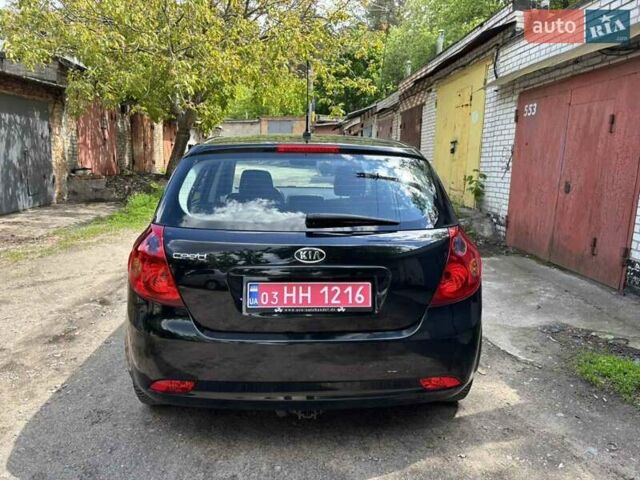 Черный Киа Сид, объемом двигателя 1.4 л и пробегом 166 тыс. км за 6000 $, фото 7 на Automoto.ua