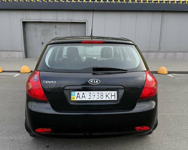 Чорний Кіа Сід, об'ємом двигуна 1.6 л та пробігом 246 тис. км за 6300 $, фото 7 на Automoto.ua