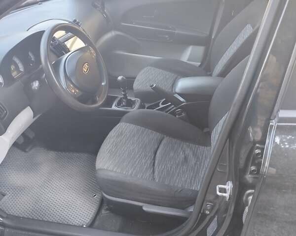 Черный Киа Сид, объемом двигателя 1.4 л и пробегом 140 тыс. км за 5000 $, фото 9 на Automoto.ua