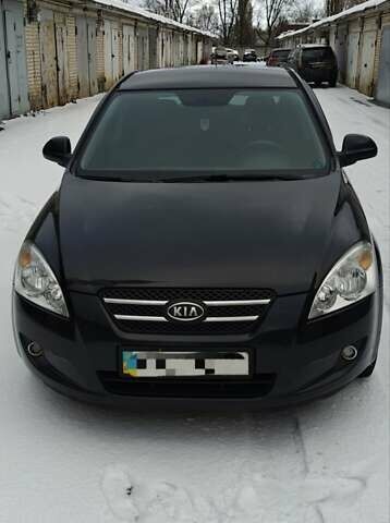 Чорний Кіа Сід, об'ємом двигуна 1.59 л та пробігом 264 тис. км за 6400 $, фото 2 на Automoto.ua