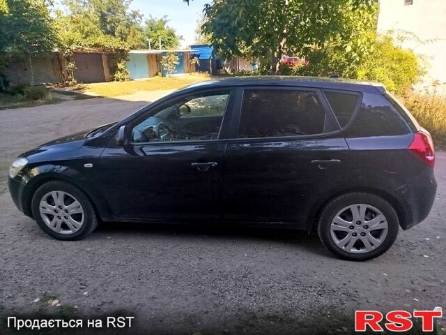 Чорний Кіа Сід, об'ємом двигуна 1.4 л та пробігом 140 тис. км за 5000 $, фото 2 на Automoto.ua