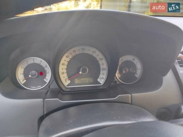Черный Киа Сид, объемом двигателя 1.4 л и пробегом 140 тыс. км за 5000 $, фото 4 на Automoto.ua