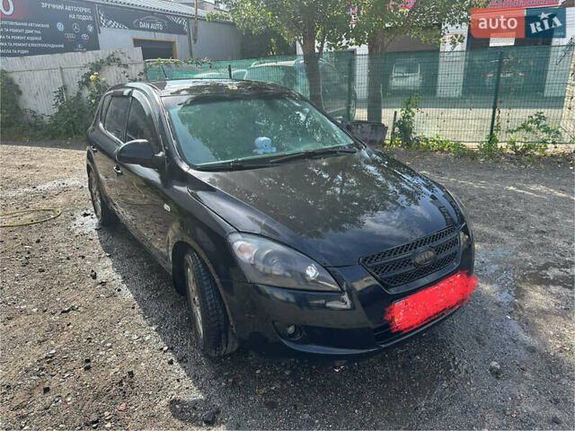 Черный Киа Сид, объемом двигателя 1.4 л и пробегом 277 тыс. км за 5100 $, фото 7 на Automoto.ua