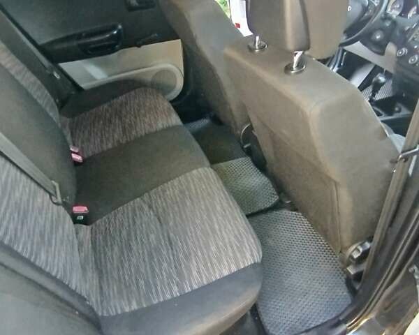Черный Киа Сид, объемом двигателя 1.4 л и пробегом 140 тыс. км за 5000 $, фото 7 на Automoto.ua