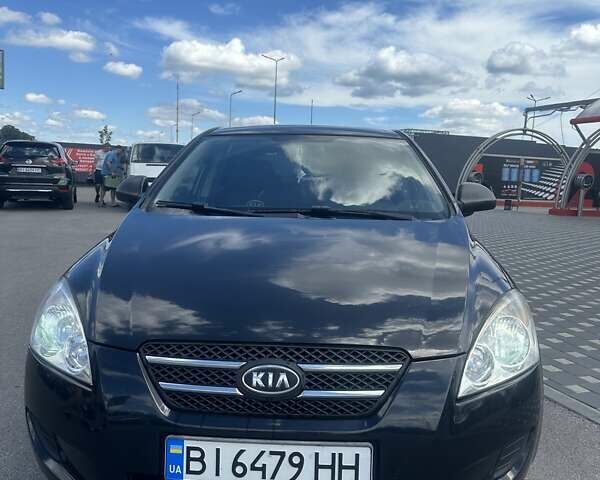 Чорний Кіа Сід, об'ємом двигуна 1.4 л та пробігом 182 тис. км за 6100 $, фото 5 на Automoto.ua