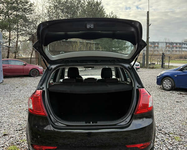 Чорний Кіа Сід, об'ємом двигуна 1.6 л та пробігом 220 тис. км за 6700 $, фото 38 на Automoto.ua