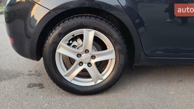 Черный Киа Сид, объемом двигателя 1.4 л и пробегом 215 тыс. км за 6000 $, фото 38 на Automoto.ua