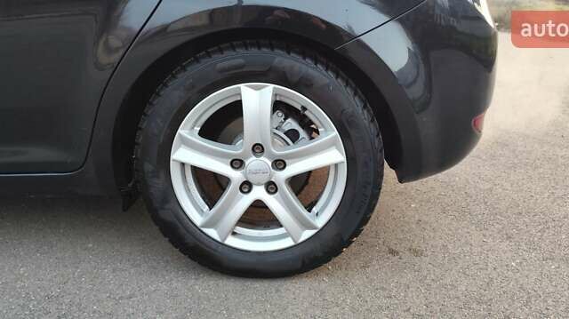 Черный Киа Сид, объемом двигателя 1.4 л и пробегом 215 тыс. км за 6000 $, фото 34 на Automoto.ua