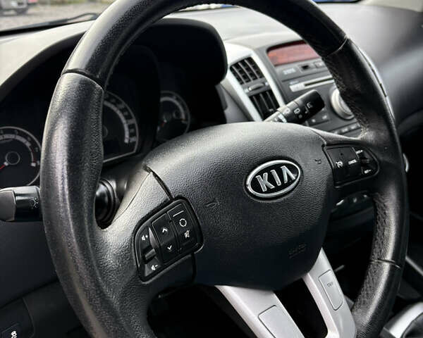 Чорний Кіа Сід, об'ємом двигуна 1.6 л та пробігом 220 тис. км за 6700 $, фото 27 на Automoto.ua