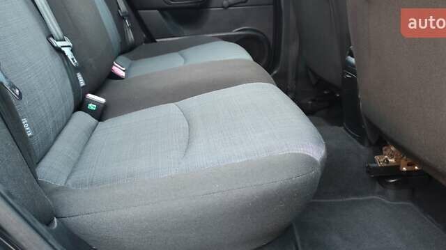 Черный Киа Сид, объемом двигателя 1.4 л и пробегом 215 тыс. км за 6000 $, фото 22 на Automoto.ua