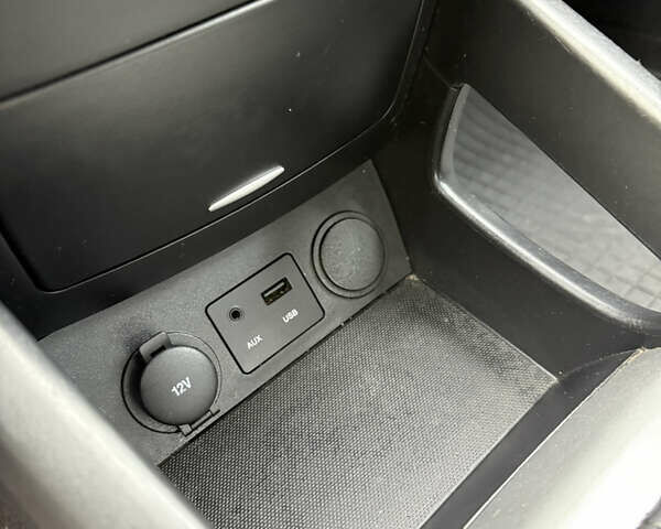 Чорний Кіа Сід, об'ємом двигуна 1.6 л та пробігом 220 тис. км за 6500 $, фото 29 на Automoto.ua