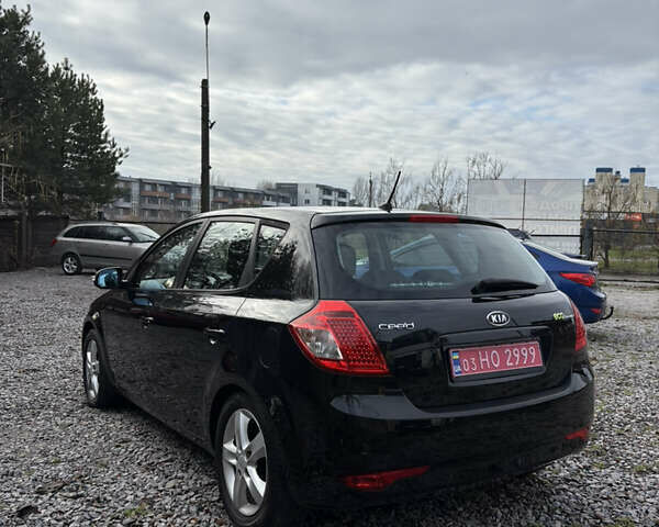 Черный Киа Сид, объемом двигателя 1.6 л и пробегом 220 тыс. км за 6400 $, фото 13 на Automoto.ua