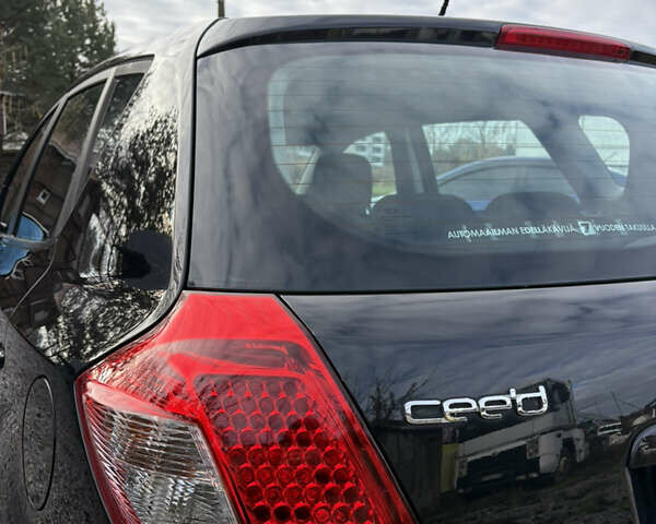 Черный Киа Сид, объемом двигателя 1.6 л и пробегом 220 тыс. км за 6400 $, фото 55 на Automoto.ua