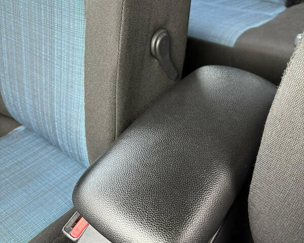 Чорний Кіа Сід, об'ємом двигуна 1.6 л та пробігом 220 тис. км за 6500 $, фото 30 на Automoto.ua