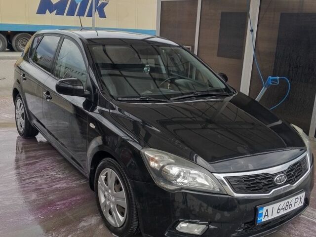 Черный Киа Сид, объемом двигателя 1.6 л и пробегом 246 тыс. км за 6500 $, фото 1 на Automoto.ua