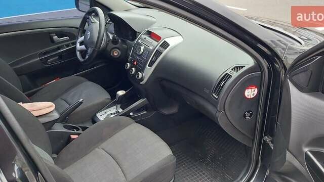 Черный Киа Сид, объемом двигателя 1.59 л и пробегом 327 тыс. км за 7750 $, фото 9 на Automoto.ua