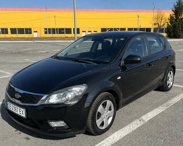Черный Киа Сид, объемом двигателя 1.6 л и пробегом 228 тыс. км за 6800 $, фото 6 на Automoto.ua