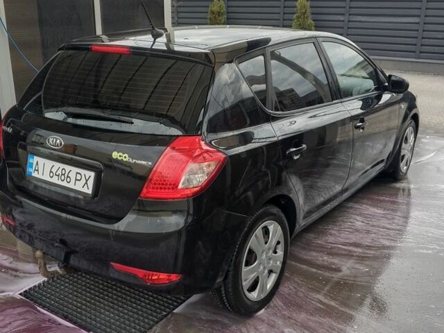 Черный Киа Сид, объемом двигателя 1.6 л и пробегом 246 тыс. км за 6500 $, фото 2 на Automoto.ua