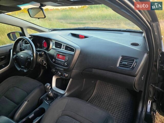 Черный Киа Сид, объемом двигателя 1.59 л и пробегом 196 тыс. км за 7100 $, фото 12 на Automoto.ua