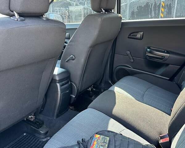 Чорний Кіа Сід, об'ємом двигуна 1.59 л та пробігом 136 тис. км за 7000 $, фото 2 на Automoto.ua