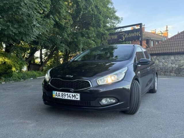Чорний Кіа Сід, об'ємом двигуна 1.6 л та пробігом 261 тис. км за 9010 $, фото 1 на Automoto.ua