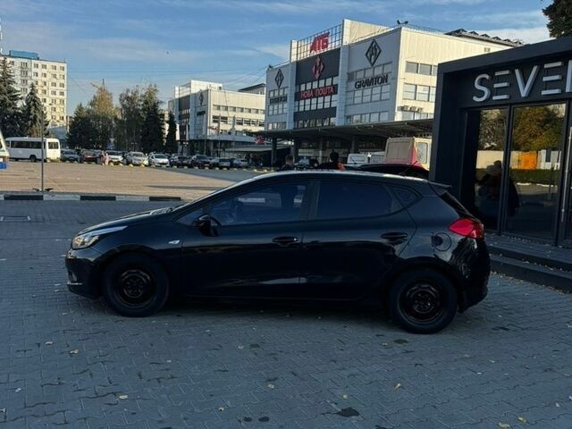 Чорний Кіа Сід, об'ємом двигуна 1.58 л та пробігом 298 тис. км за 5900 $, фото 8 на Automoto.ua