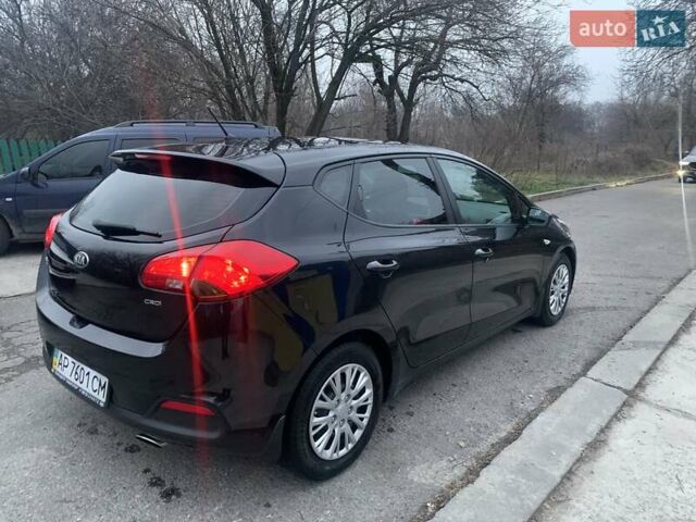 Черный Киа Сид, объемом двигателя 1.6 л и пробегом 204 тыс. км за 10000 $, фото 24 на Automoto.ua