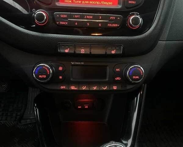 Черный Киа Сид, объемом двигателя 1.6 л и пробегом 204 тыс. км за 10000 $, фото 26 на Automoto.ua