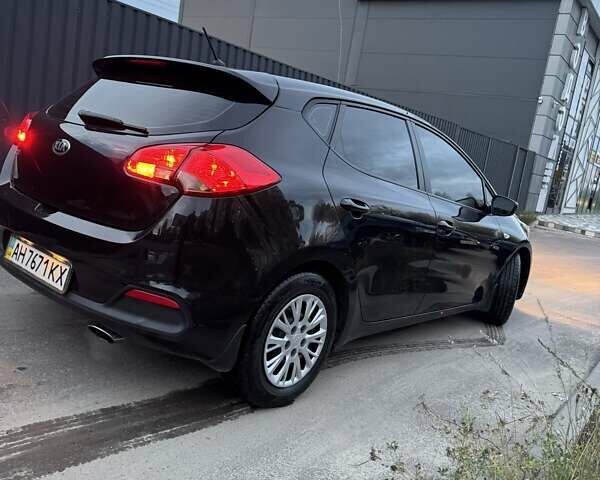 Чорний Кіа Сід, об'ємом двигуна 1.59 л та пробігом 99 тис. км за 10500 $, фото 8 на Automoto.ua