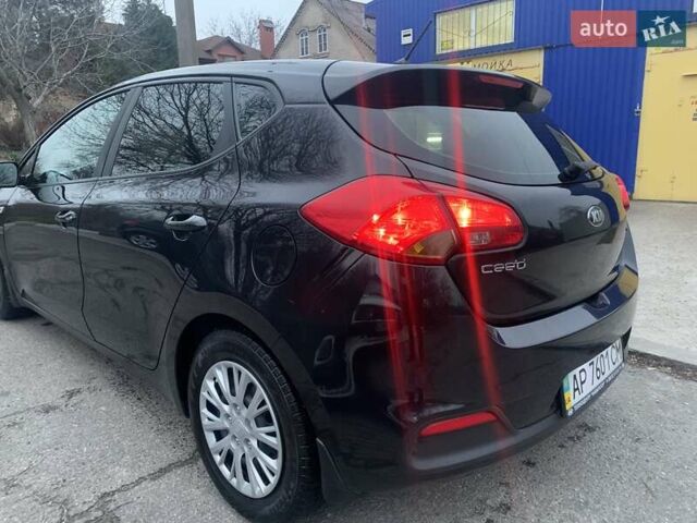 Черный Киа Сид, объемом двигателя 1.6 л и пробегом 204 тыс. км за 10000 $, фото 7 на Automoto.ua