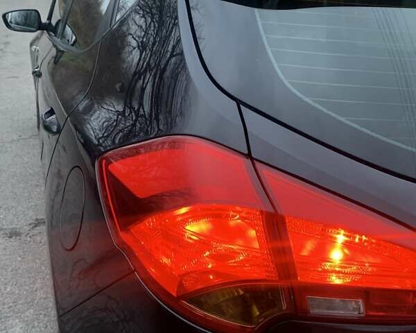 Черный Киа Сид, объемом двигателя 1.6 л и пробегом 204 тыс. км за 10000 $, фото 18 на Automoto.ua