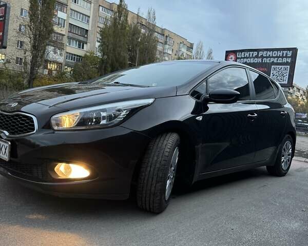 Киа Сид 2013 в Киеве на Automoto.ua Черный Киа Сид, объемом двигателя 1.59 л и пробегом 99 тыс. км за 10500 $, фото 3 на Automoto.ua