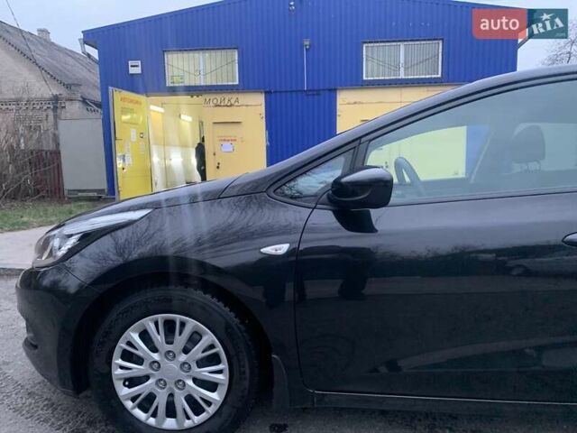 Черный Киа Сид, объемом двигателя 1.6 л и пробегом 204 тыс. км за 10000 $, фото 10 на Automoto.ua