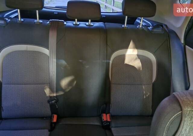 Киа Сид 2014 в Харькове на Automoto.ua Черный Киа Сид, объемом двигателя 1.6 л и пробегом 205 тыс. км за 10700 $, фото 51 на Automoto.ua