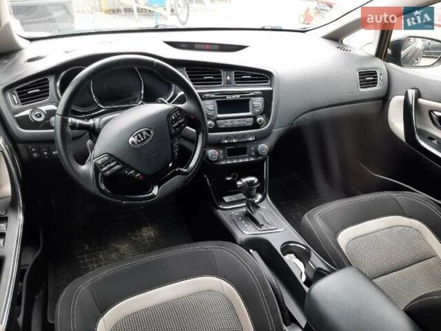 Черный Киа Сид, объемом двигателя 1.6 л и пробегом 59 тыс. км за 12500 $, фото 10 на Automoto.ua