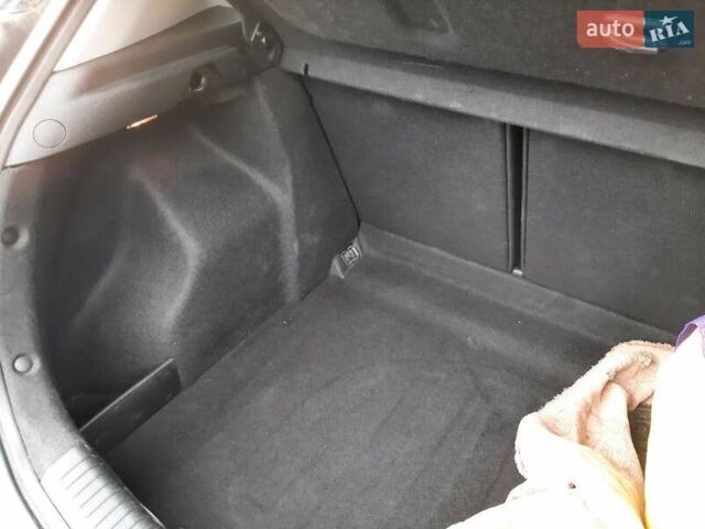 Черный Киа Сид, объемом двигателя 1.6 л и пробегом 59 тыс. км за 12500 $, фото 13 на Automoto.ua