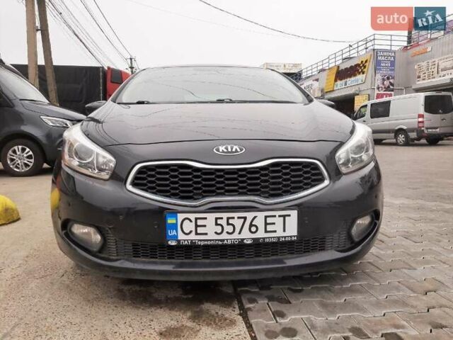 Черный Киа Сид, объемом двигателя 1.6 л и пробегом 59 тыс. км за 12500 $, фото 2 на Automoto.ua
