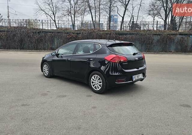 Черный Киа Сид, объемом двигателя 1.59 л и пробегом 94 тыс. км за 11000 $, фото 5 на Automoto.ua