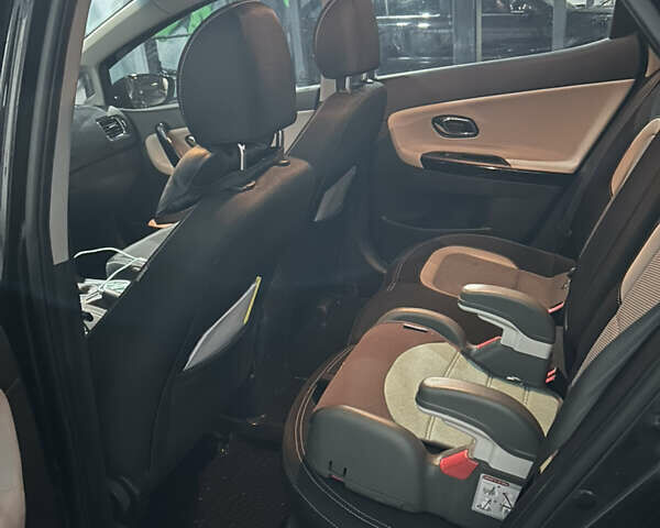 Черный Киа Сид, объемом двигателя 1.59 л и пробегом 52 тыс. км за 13700 $, фото 9 на Automoto.ua