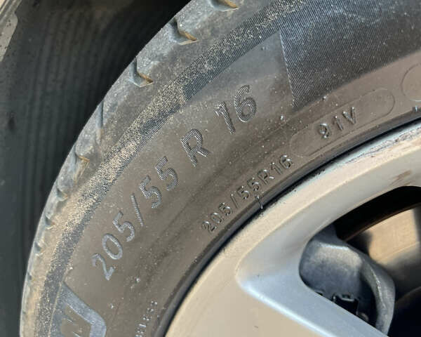 Киа Сид 2017 в Львове на Automoto.ua Черный Киа Сид, объемом двигателя 1.59 л и пробегом 80 тыс. км за 15300 $, фото 12 на Automoto.ua