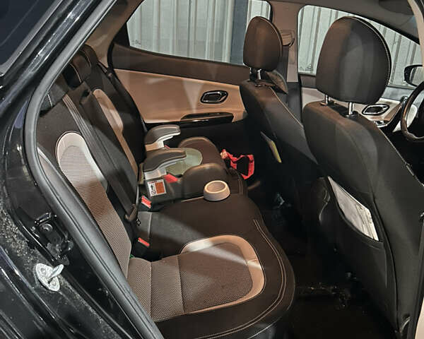 Черный Киа Сид, объемом двигателя 1.59 л и пробегом 52 тыс. км за 13700 $, фото 11 на Automoto.ua