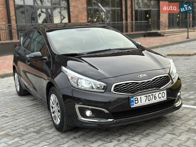 Черный Киа Сид, объемом двигателя 1.6 л и пробегом 68 тыс. км за 13850 $, фото 16 на Automoto.ua