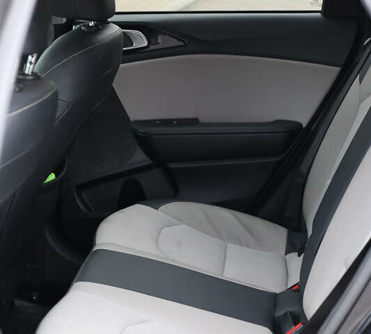 Черный Киа Сид, объемом двигателя 1.59 л и пробегом 90 тыс. км за 17500 $, фото 7 на Automoto.ua