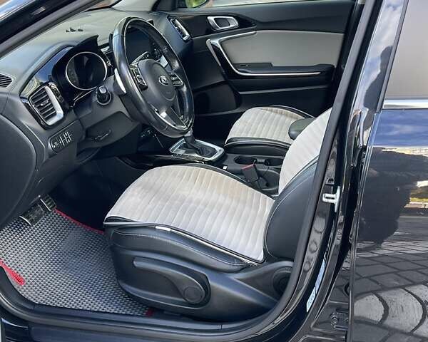 Черный Киа Сид, объемом двигателя 1.59 л и пробегом 104 тыс. км за 16500 $, фото 16 на Automoto.ua