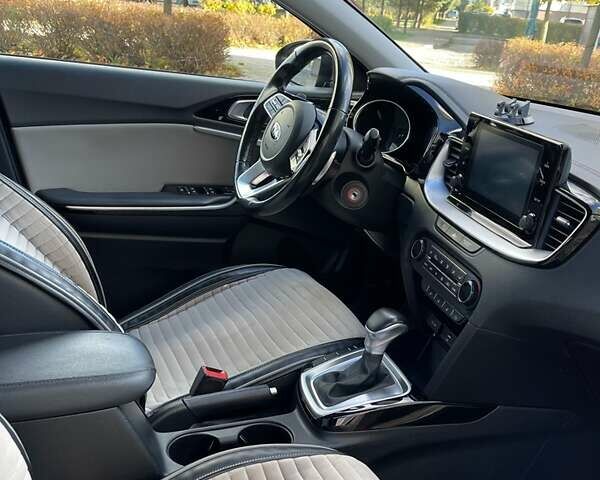 Черный Киа Сид, объемом двигателя 1.59 л и пробегом 104 тыс. км за 16500 $, фото 24 на Automoto.ua