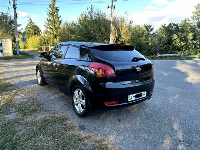 Чорний Кіа Сід, об'ємом двигуна 1.6 л та пробігом 190 тис. км за 5250 $, фото 6 на Automoto.ua