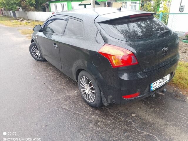 Чорний Кіа Сід, об'ємом двигуна 1.4 л та пробігом 2 тис. км за 3400 $, фото 3 на Automoto.ua