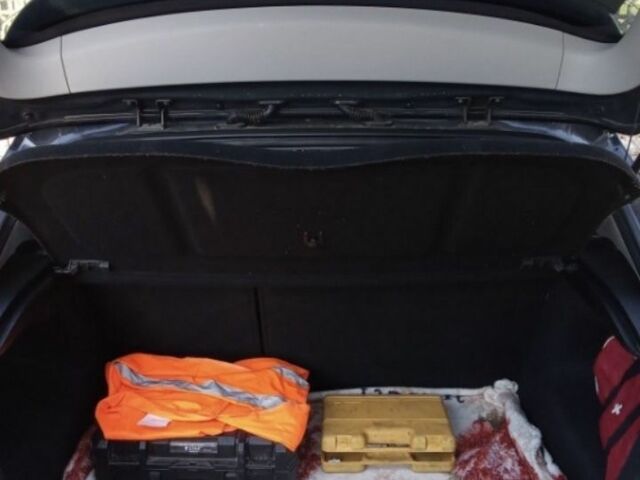 Черный Киа Сид, объемом двигателя 1.6 л и пробегом 182 тыс. км за 4500 $, фото 11 на Automoto.ua