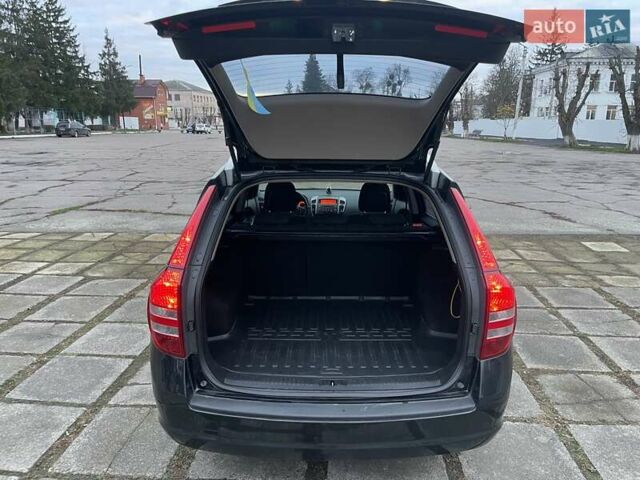 Черный Киа Сид, объемом двигателя 1.6 л и пробегом 207 тыс. км за 5500 $, фото 7 на Automoto.ua