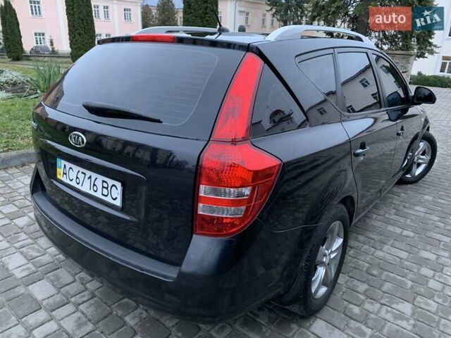 Черный Киа Сид, объемом двигателя 1.59 л и пробегом 313 тыс. км за 4699 $, фото 6 на Automoto.ua